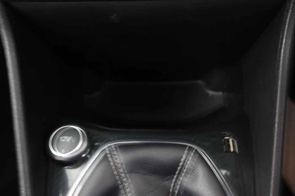 Used Ford Fiesta 2018 for sale - 77111093: Photo 38