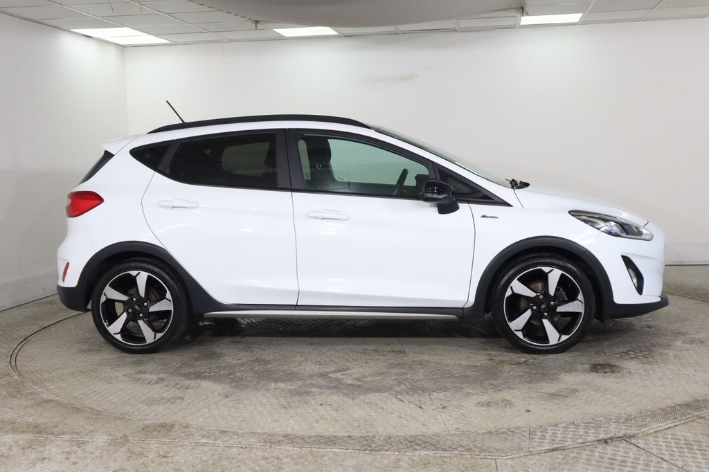 Used Ford Fiesta 2018 for sale - 77111093: Photo 7