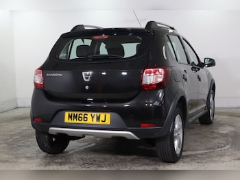 Used Dacia Sandero Stepway 2016 for sale - 75961479: Photo