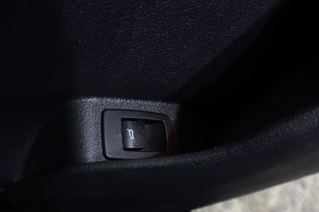 Used BMW 2 Series 2015 for sale - 77463865: Photo 25