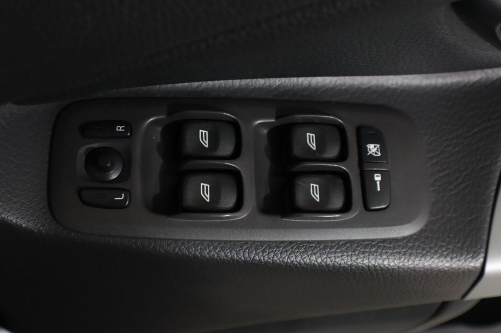 Used Volvo XC90 2014 for sale - 77905058: Photo 37