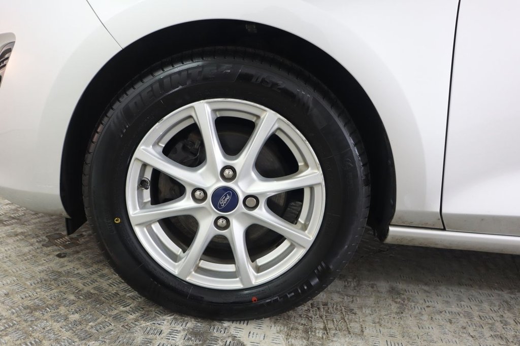 Used Ford Fiesta 2017 for sale - 77680603: Photo 14