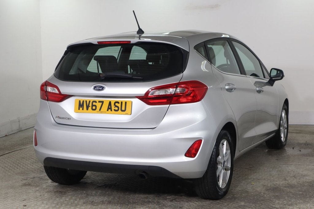 Used Ford Fiesta 2017 for sale - 77680603: Photo 4