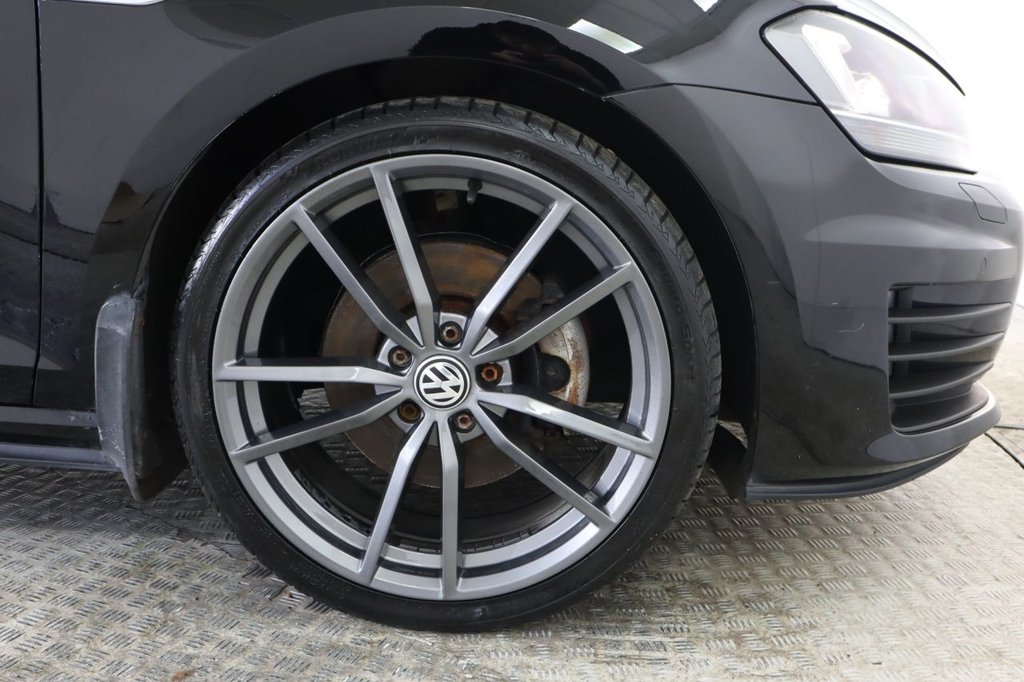 Used Volkswagen Golf 2014 for sale - 76604886: Photo 12
