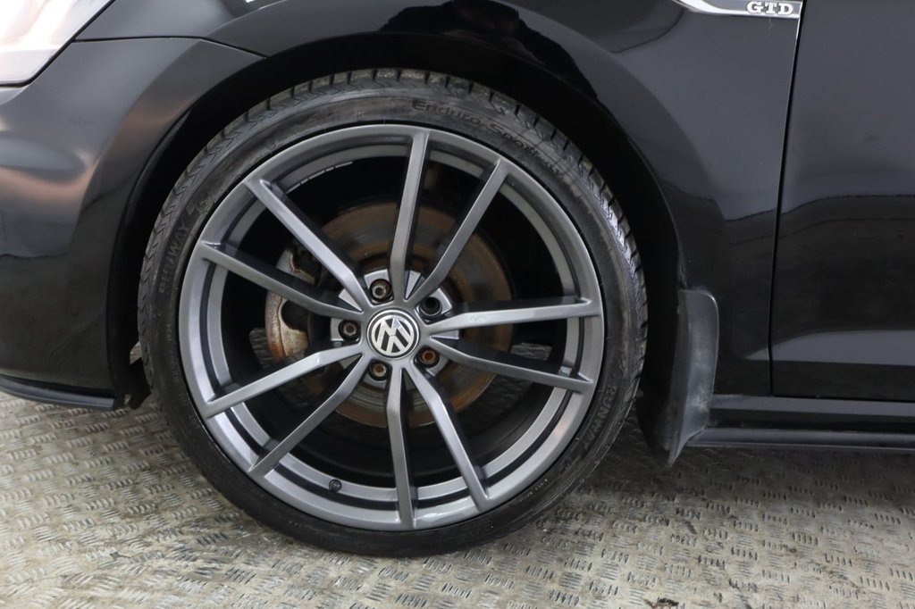 Used Volkswagen Golf 2014 for sale - 76604886: Photo 15