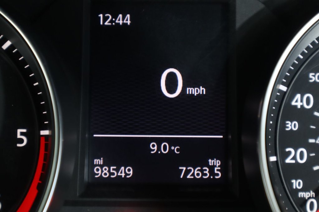 Used Volkswagen Golf 2014 for sale - 76604886: Photo 18