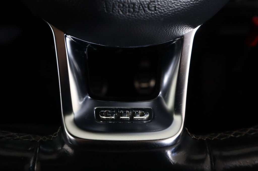 Used Volkswagen Golf 2014 for sale - 76604886: Photo 27