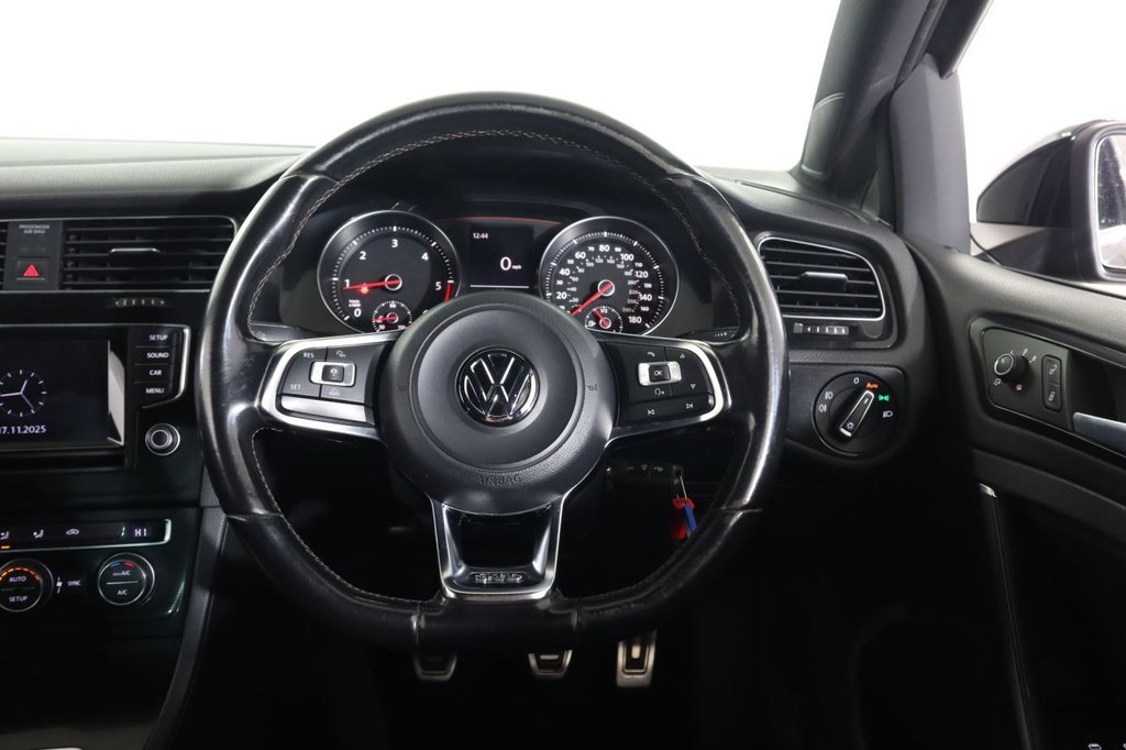 Used Volkswagen Golf 2014 for sale - 76604886: Photo 36