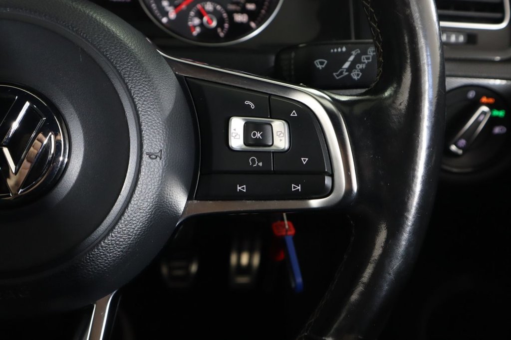 Used Volkswagen Golf 2014 for sale - 76604886: Photo 38