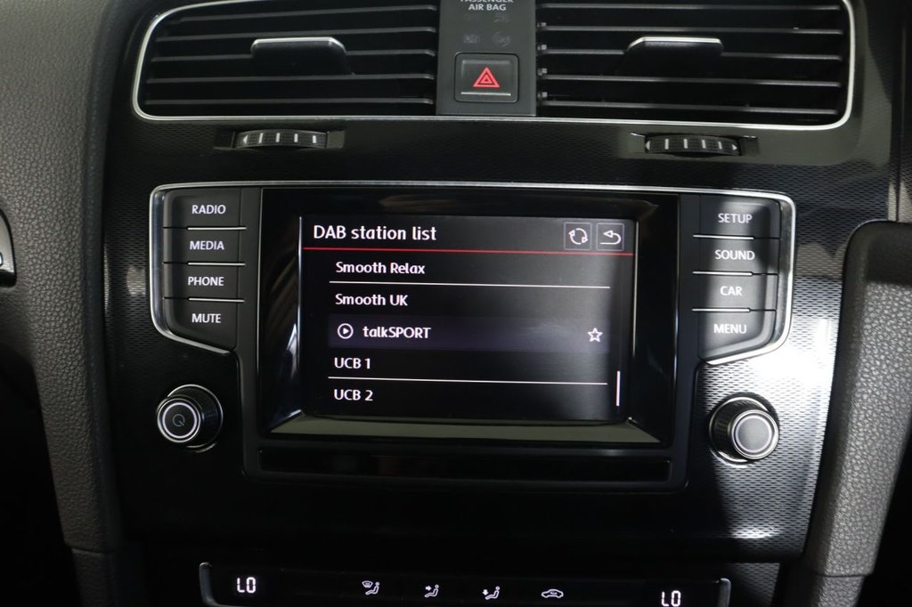 Used Volkswagen Golf 2014 for sale - 76604886: Photo 45