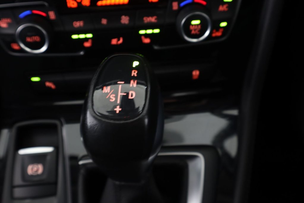 Used BMW 2 Series 2015 for sale - 77172142: Photo 17