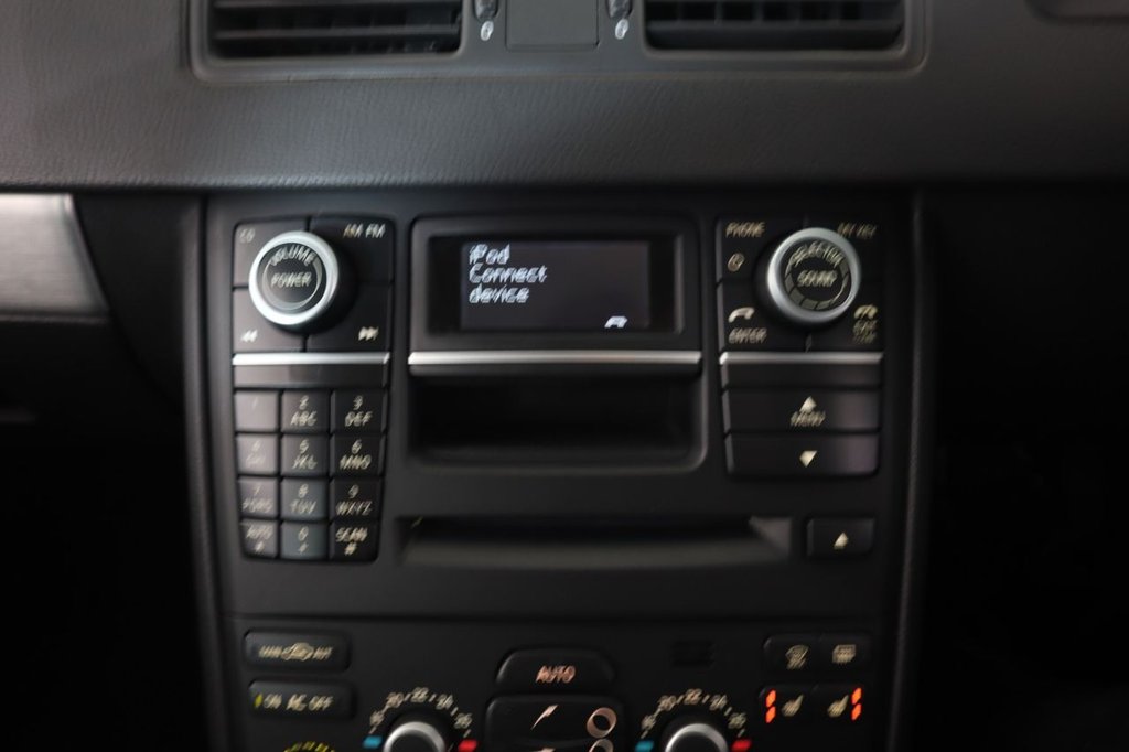 Used Volvo XC90 2014 for sale - 78043927: Photo 27