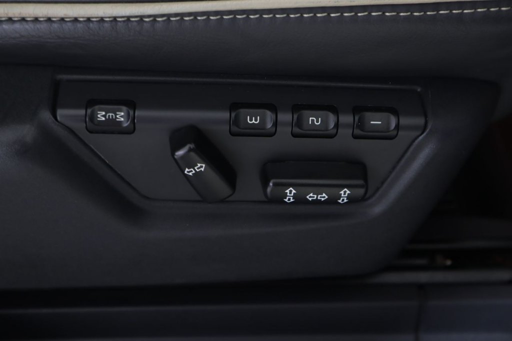 Used Volvo XC90 2014 for sale - 78043927: Photo 34