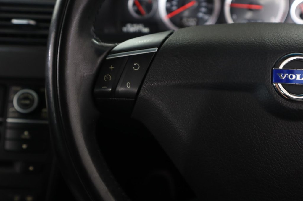 Used Volvo XC90 2014 for sale - 78043927: Photo 44