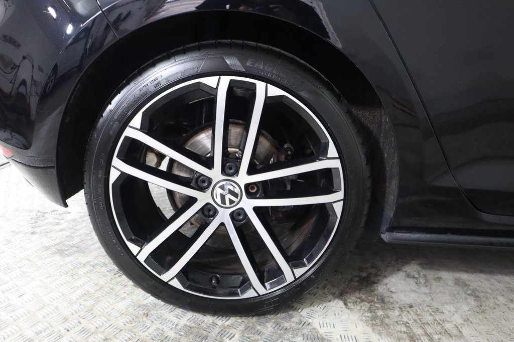 Used Volkswagen Golf 2015 for sale - 76256472: Photo 13