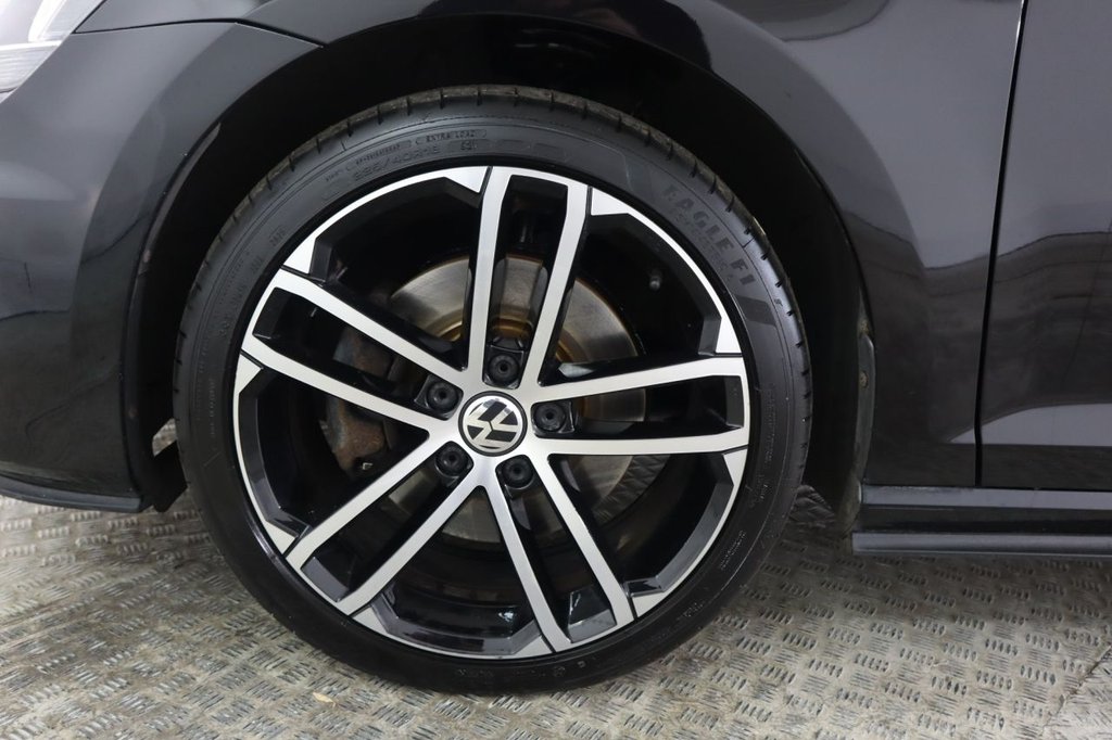 Used Volkswagen Golf 2015 for sale - 76256472: Photo 15