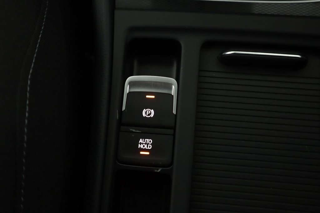 Used Volkswagen Golf 2015 for sale - 76256472: Photo 20