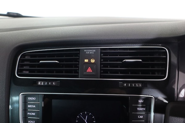 Used Volkswagen Golf 2015 for sale - 76256472: Photo 26