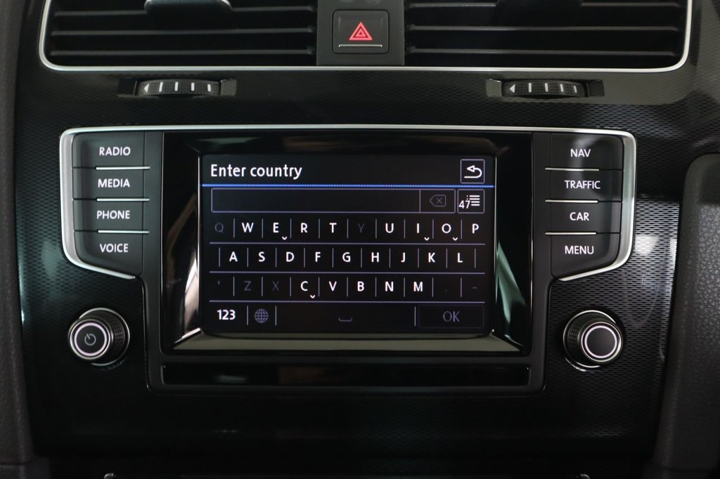 Used Volkswagen Golf 2015 for sale - 76256472: Photo 46