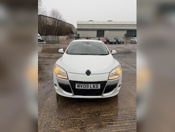 Used Renault Megane 2009 for sale - 77227102: Photo
