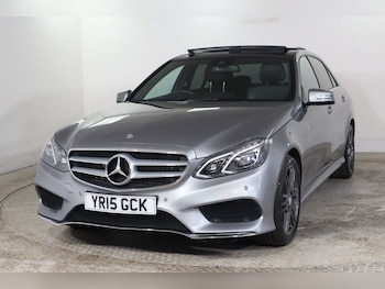 Used Mercedes-Benz E Class 2015 for sale - 78570342: Photo