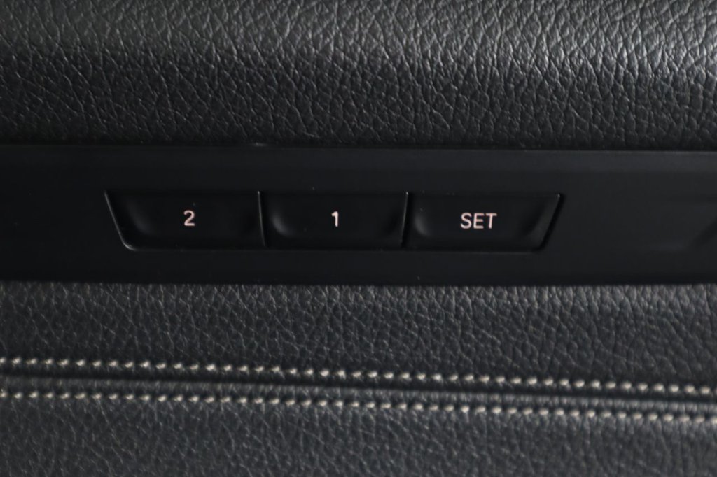 Used BMW 5 Series 2017 for sale - 76376074: Photo 26