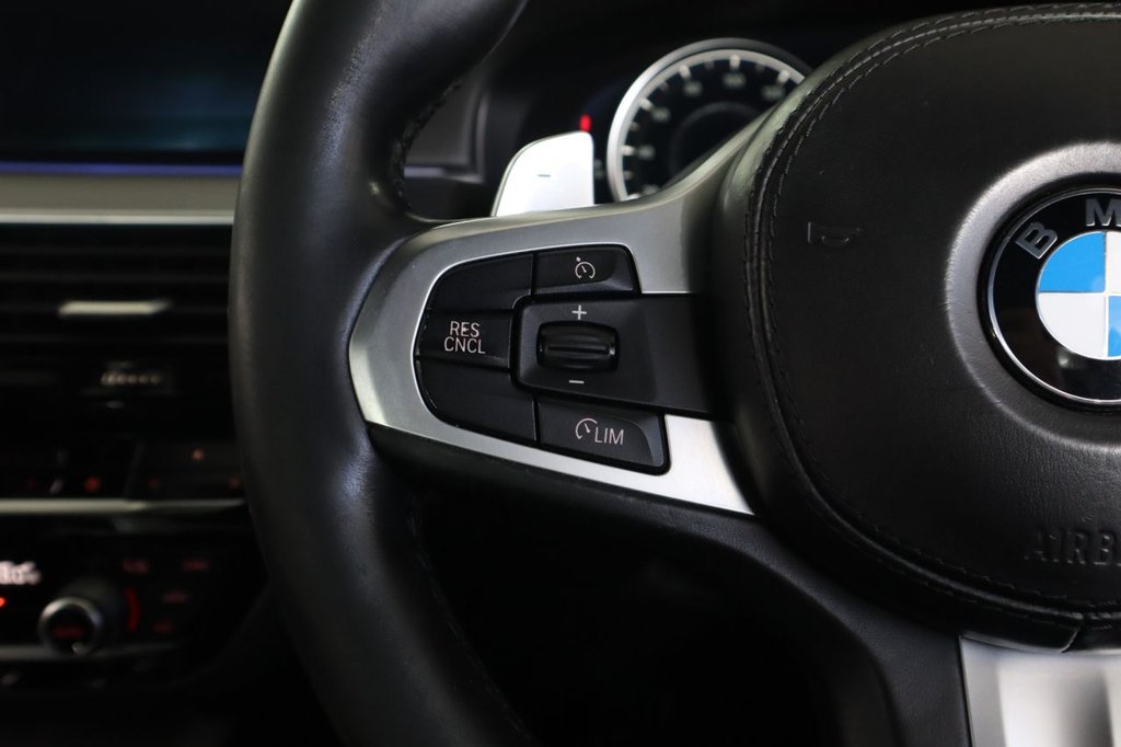 Used BMW 5 Series 2017 for sale - 76376074: Photo 43