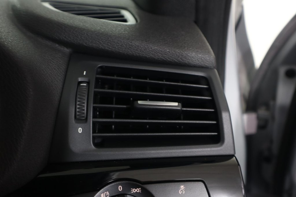 Used BMW X4 2016 for sale - 77463861: Photo 35