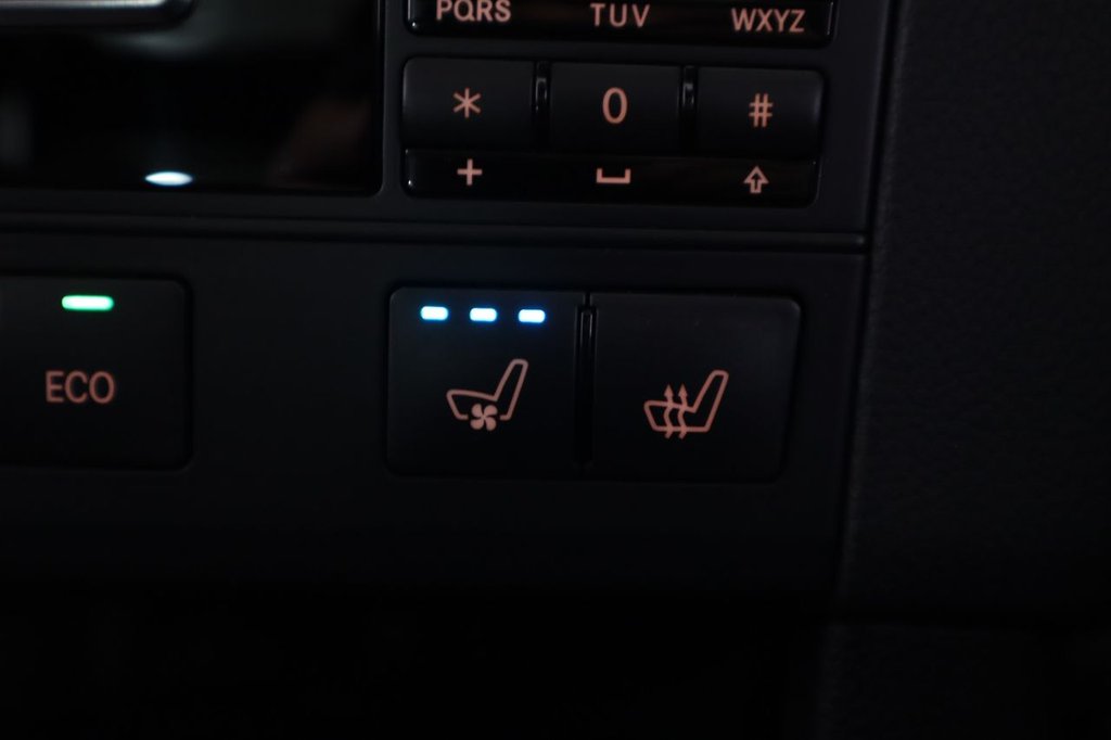 Used Mercedes-Benz E Class 2013 for sale - 76711089: Photo 25