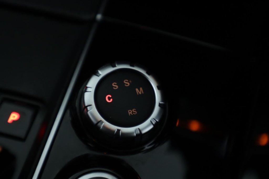 Used Mercedes-Benz E Class 2013 for sale - 76711089: Photo 28