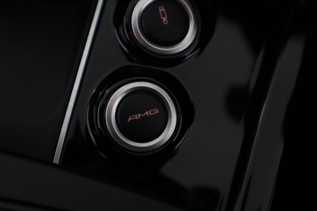 Used Mercedes-Benz E Class 2013 for sale - 76711089: Photo 31