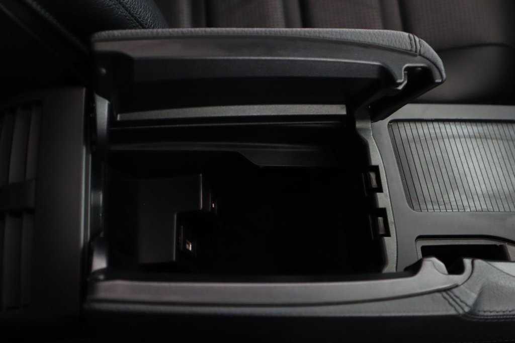 Used Mercedes-Benz E Class 2013 for sale - 76711089: Photo 47