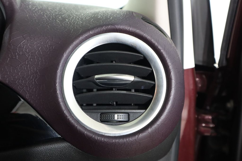 Used Vauxhall ADAM 2013 for sale - 76642585: Photo 32