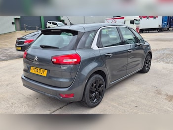 Used Citroen C4 Picasso 2014 for sale - 77307373: Photo