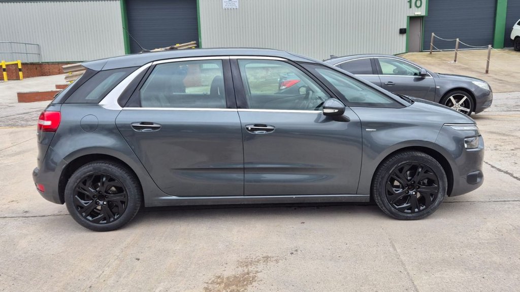 Used Citroen C4 Picasso 2014 for sale - 77307373: Photo 8