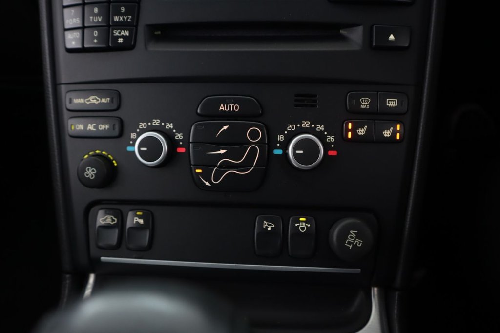 Used Volvo XC90 2014 for sale - 77621446: Photo 26