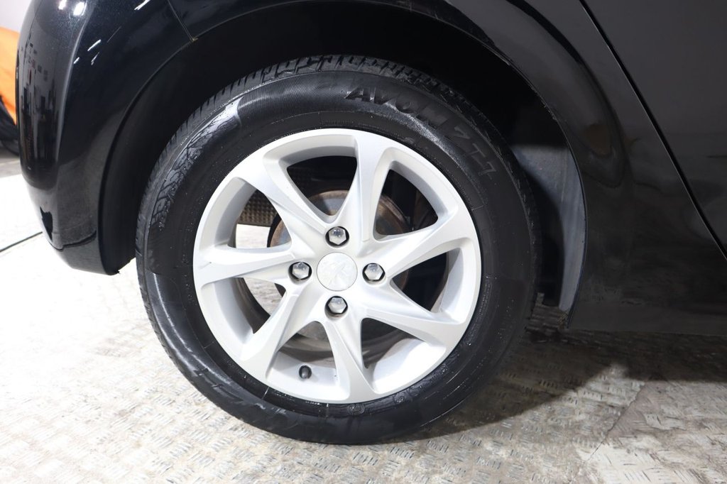 Used Peugeot 208 2013 for sale - 77200347: Photo 12