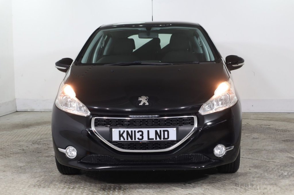 Used Peugeot 208 2013 for sale - 77200347: Photo 2