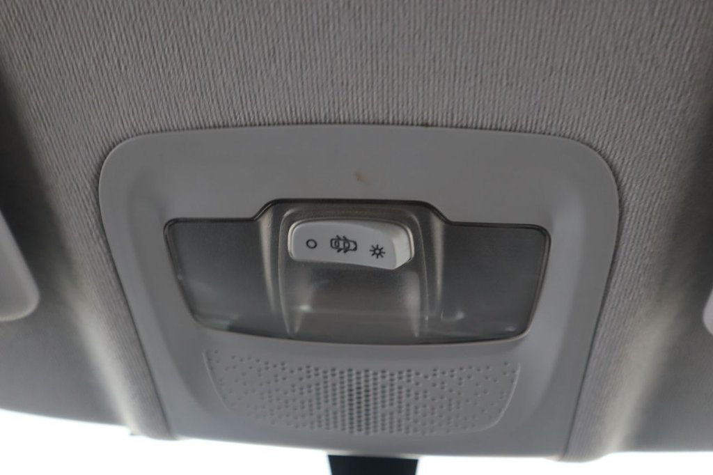 Used Peugeot 208 2013 for sale - 77200347: Photo 22