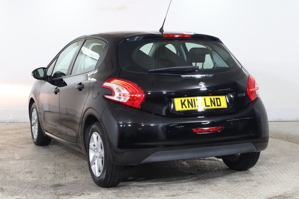 Used Peugeot 208 2013 for sale - 77200347: Photo 3