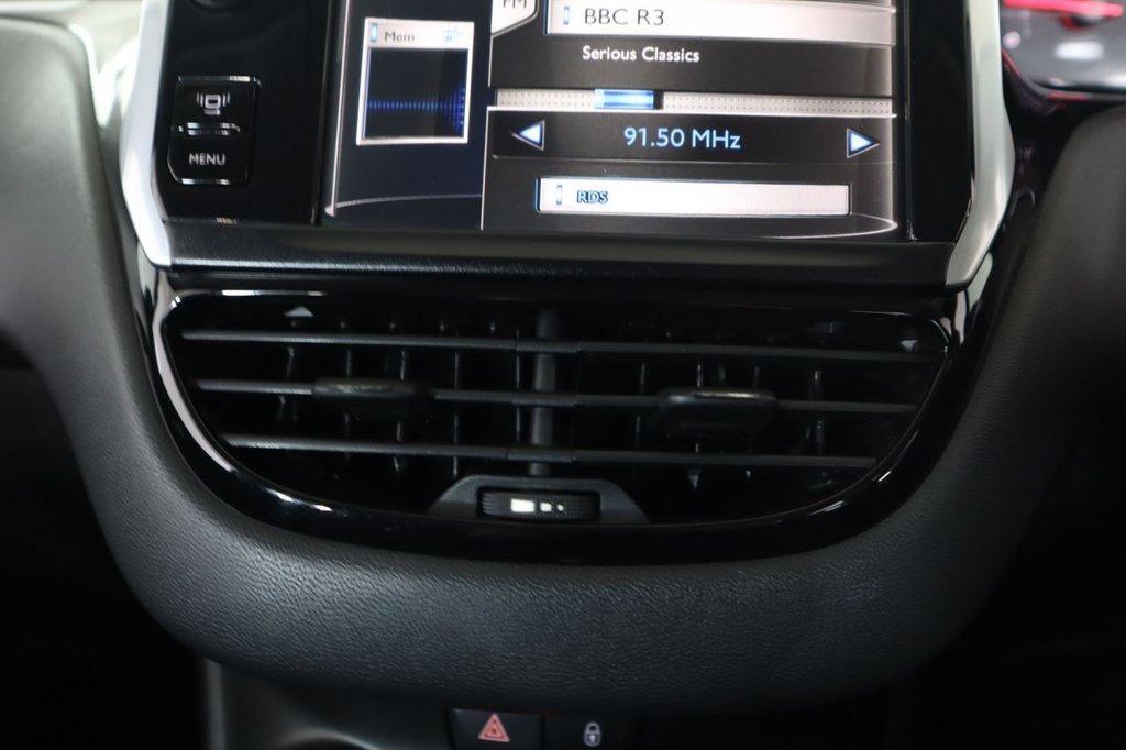 Used Peugeot 208 2013 for sale - 77200347: Photo 40