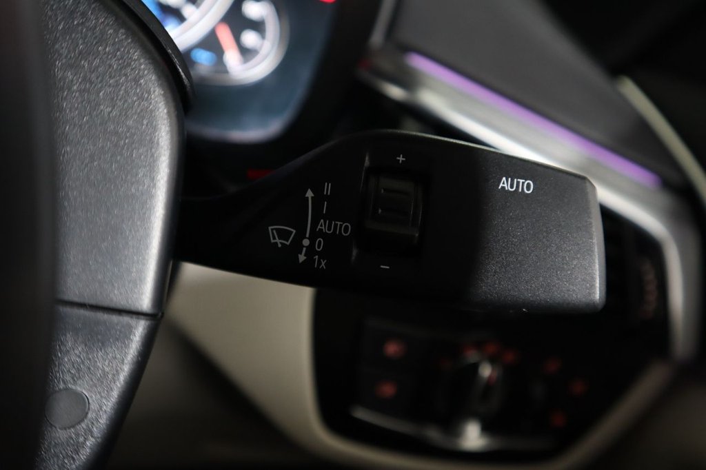 Used BMW 5 Series 2018 for sale - 76740423: Photo 30