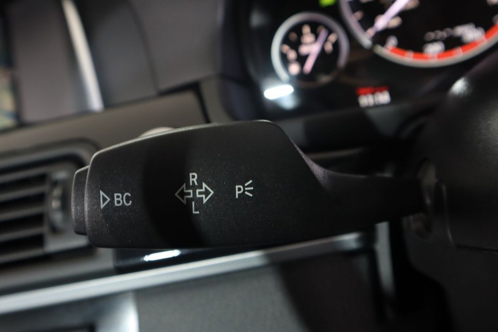 Used BMW 5 Series 2016 for sale - 76376067: Photo 32