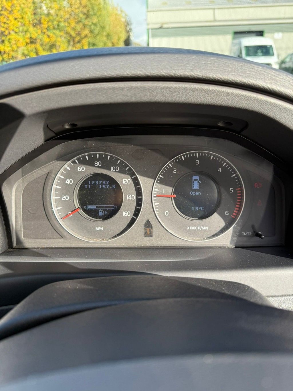 Used Volvo V70 2009 for sale - 77241600: Photo 10