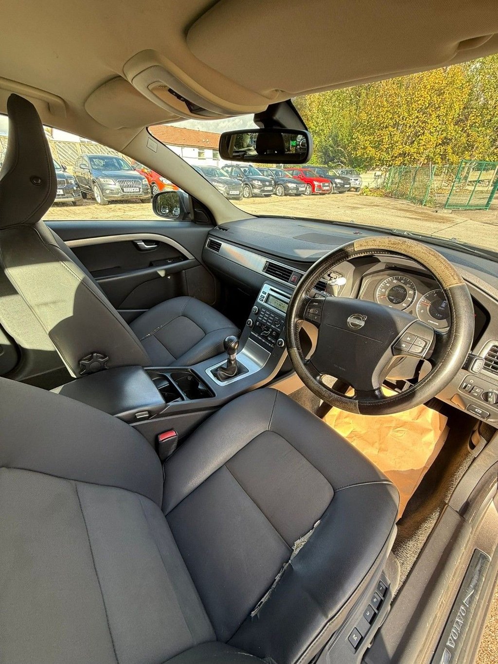 Used Volvo V70 2009 for sale - 77241600: Photo 11