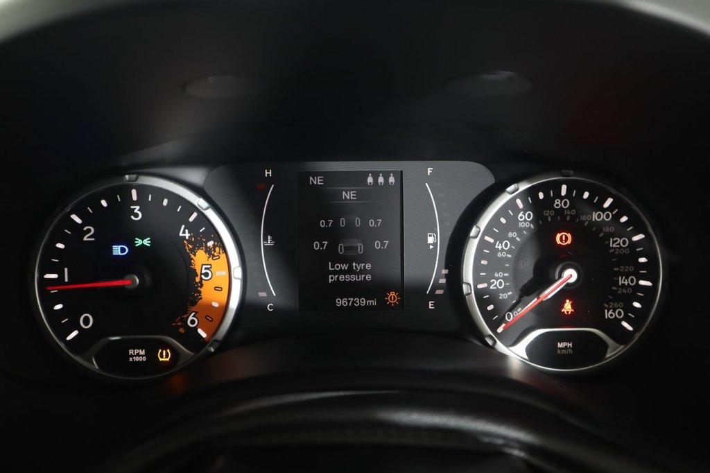 Used Jeep Renegade 2016 for sale - 76914816: Photo 17