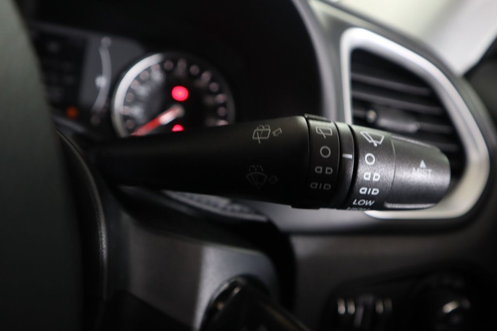 Used Jeep Renegade 2016 for sale - 76914816: Photo 30