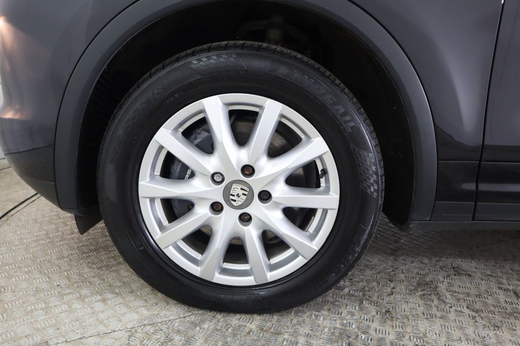 Used Porsche Cayenne 2013 for sale - 77341897: Photo 14