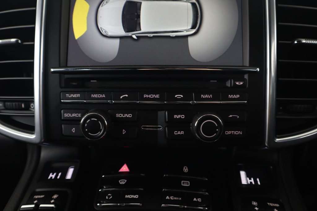 Used Porsche Cayenne 2013 for sale - 77341897: Photo 25