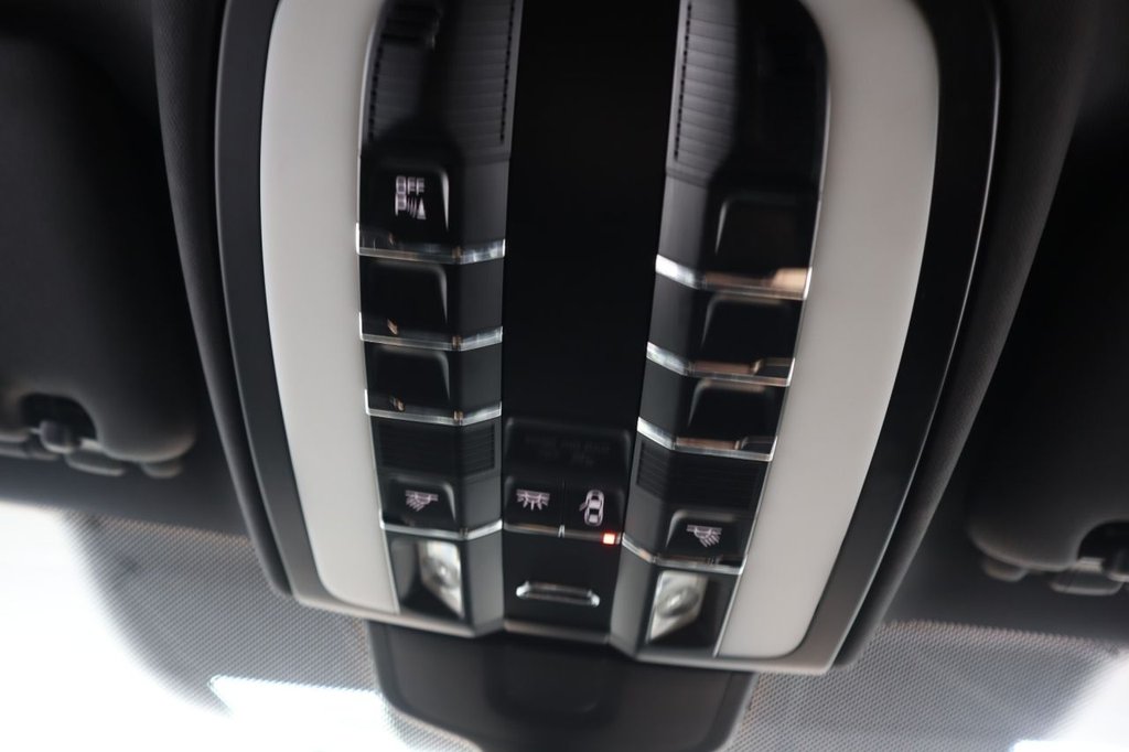 Used Porsche Cayenne 2013 for sale - 77341897: Photo 28